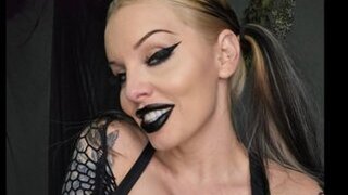 Dominatrix DDarkoh